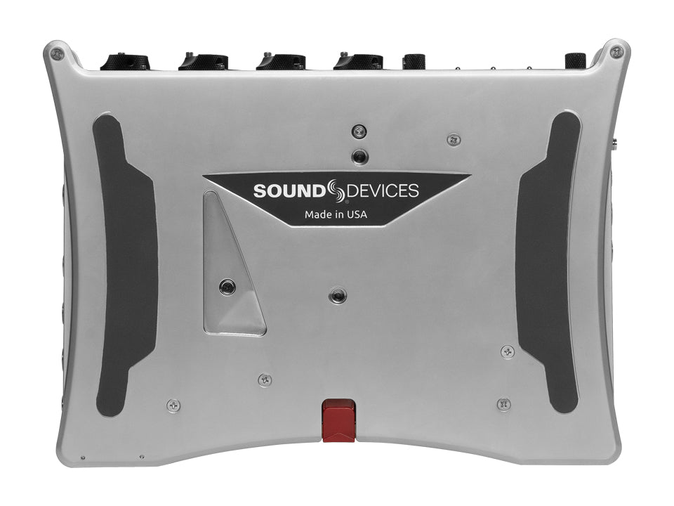 888 - Portable 16-Channel Audio Mixer/-Recorder